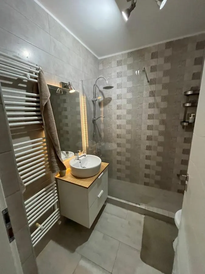 Plaza Luxury Apartment Near Presidential Palace Bucharest 0*,  Romania