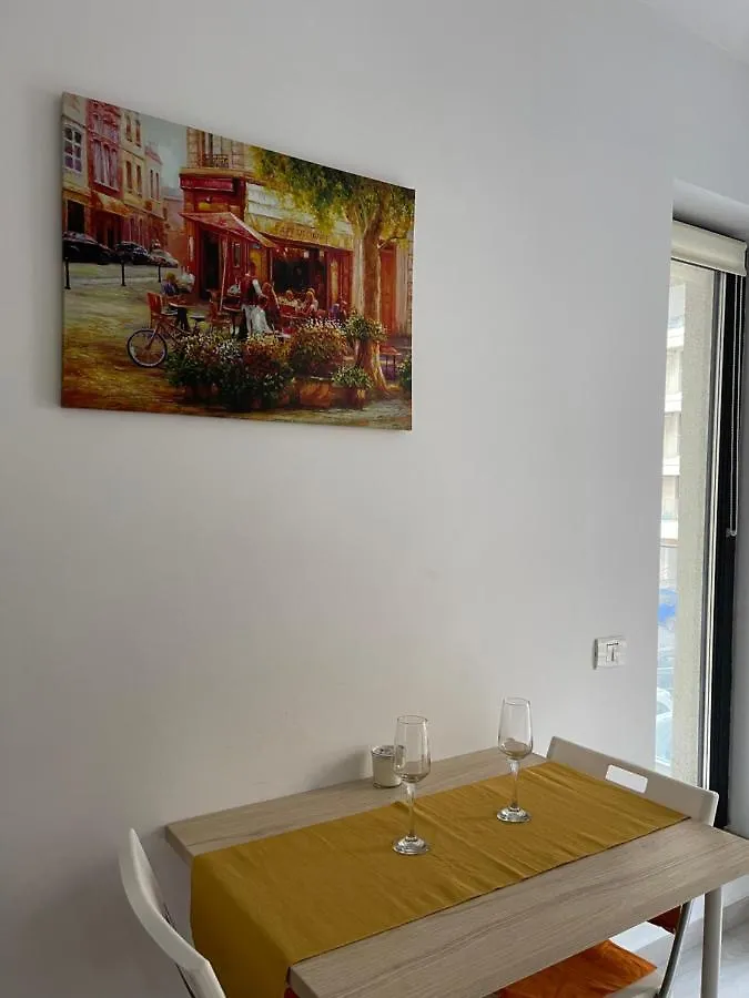 Plaza Luxury Apartment Near Presidential Palace Bucharest