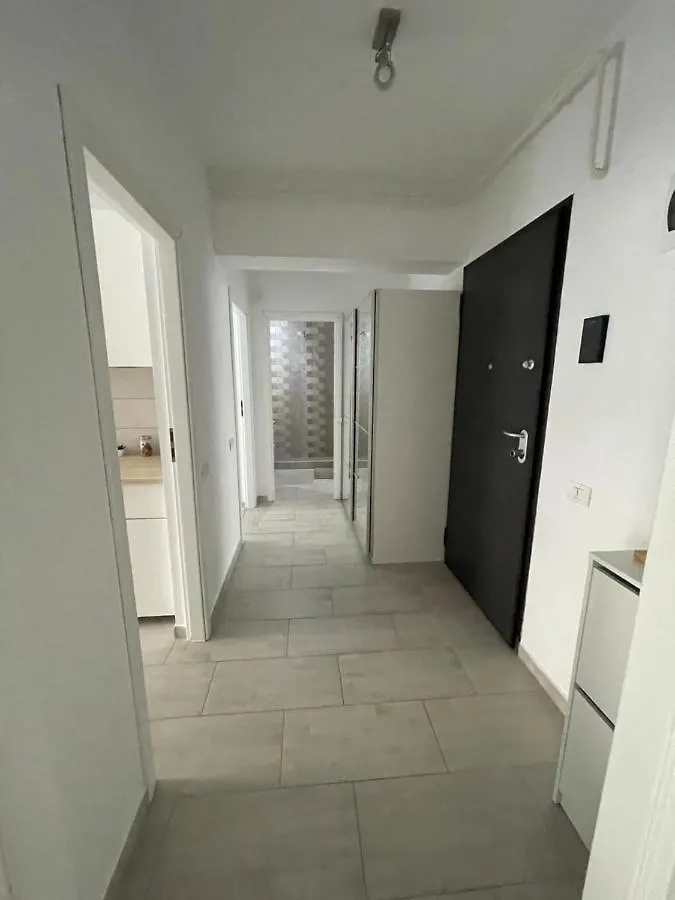 Plaza Luxury Apartment Near Presidential Palace 布加勒斯特 0*,